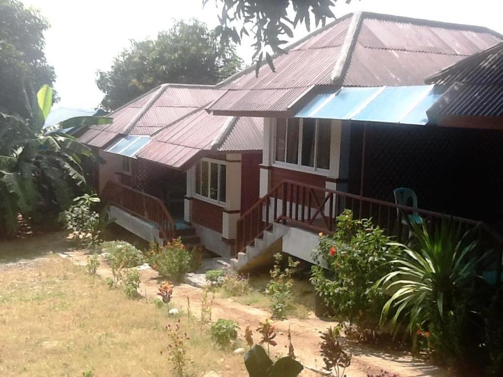 Peach Guesthouse Haad Rin Exterior photo